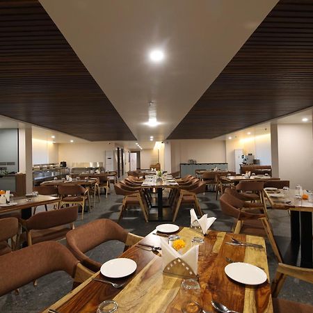 Clarks Inn Suites Dźajpur Zewnętrze zdjęcie